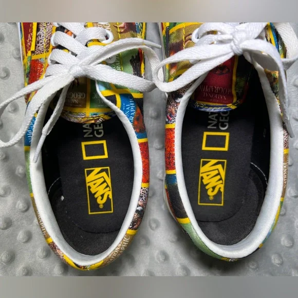 Vans x National Geographic Limited Edition Era Magazine Cover Sneakers M8.5 W10 - Picture 7 of 11